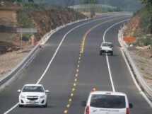 La carretera Siglo XXI en Michoacán será ampliada a cuatro carriles
