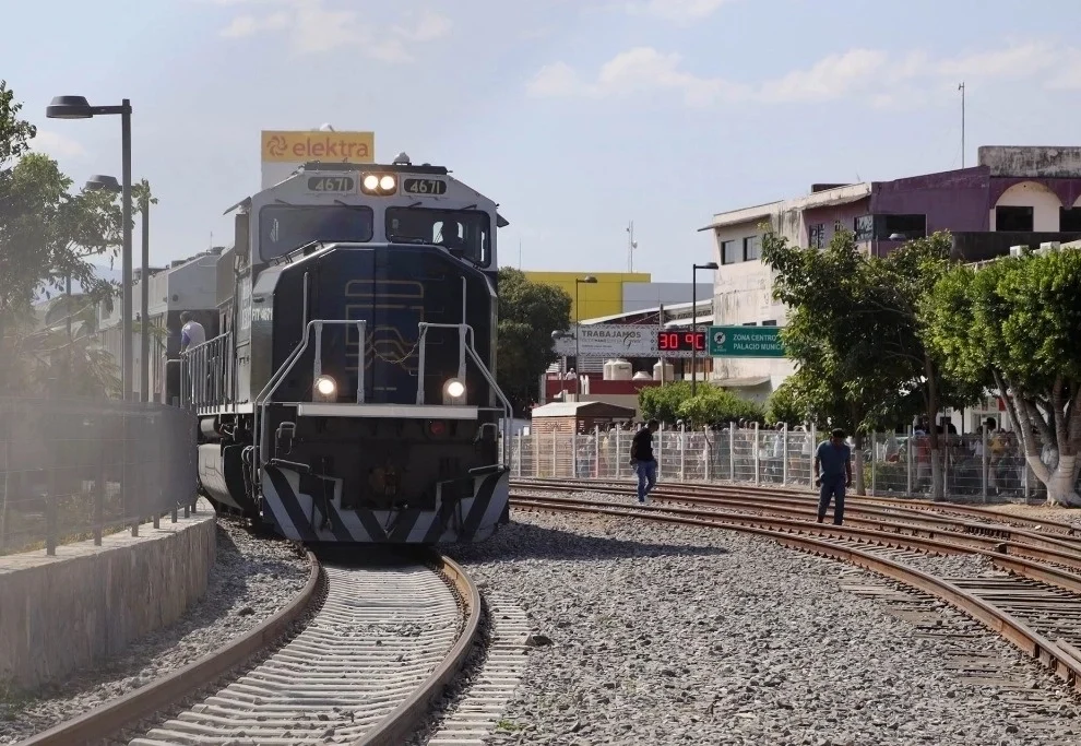 Gobierno anuncia creación de Agencia de Trenes y Transporte Público Integrado