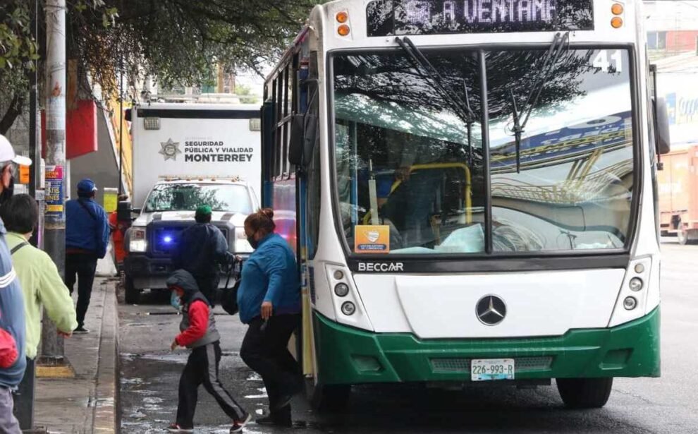Anuncian protesta de transportistas