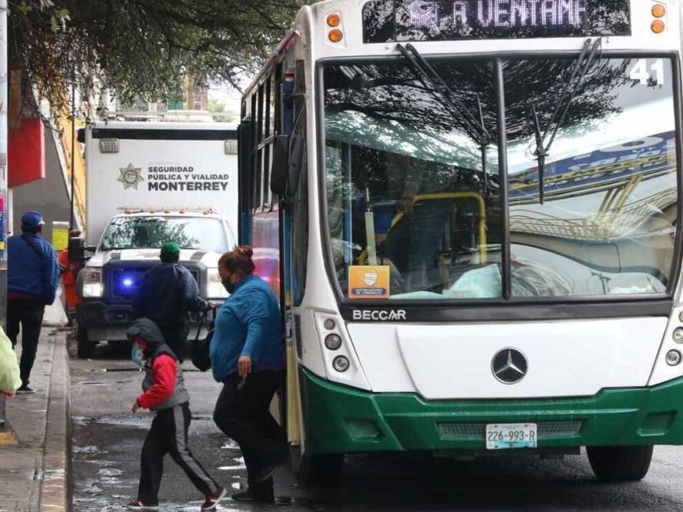 Anuncian protesta de transportistas