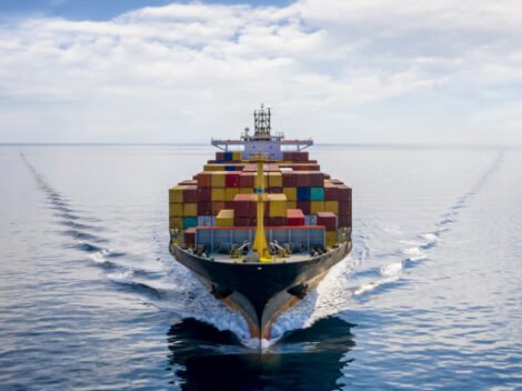Transporte marítimo enfrenta desafíos por aranceles
