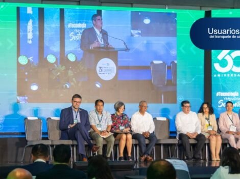 ANTP conmemora 30 años de liderazgo en el transporte de carga en México