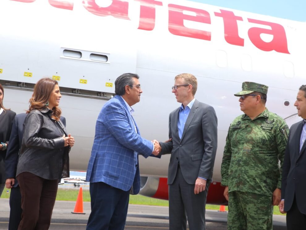 Gobierno de Puebla impulsa mejoras en transporte aéreo de carga y pasajeros
