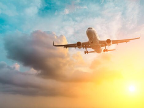 Conflicto Irán-Israel frena la demanda mundial de transporte aéreo en junio