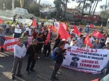 Protesta de transportistas de carga complica el tránsito en Cuernavaca