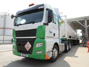 GNL permitiría reducir hasta 49% las emisiones de CO₂ en transporte de carga