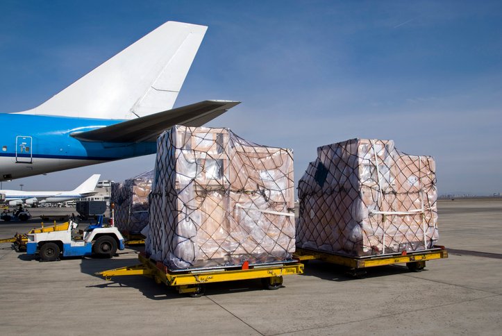 Aranceles provocan caída del 25% en carga aérea con destino a EE.UU
