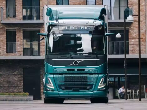 Retos del transporte de carga y última milla en la adopción de camiones eléctricos