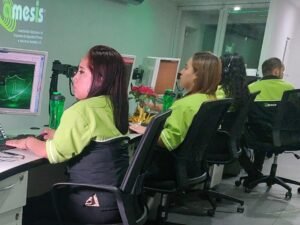 Inteligencia y monitoreo fortalecen la seguridad del autotransporte en México